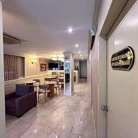 Gul Hotell 2*